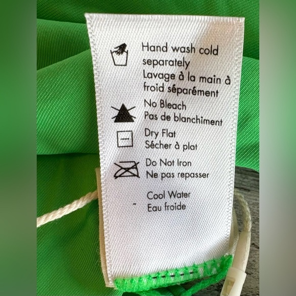 NEW w/TAGS L*SPACE Marina One-Piece in Garden Green Size Small - Picture 8 of 8